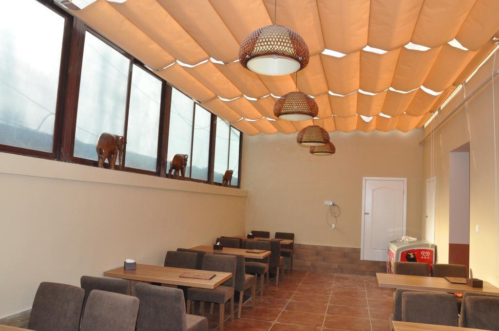 Holly'S Hostel Çengdu Dış mekan fotoğraf