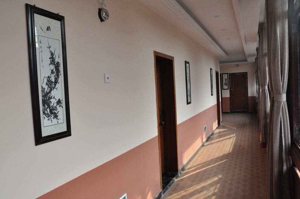 Holly'S Hostel Çengdu Dış mekan fotoğraf