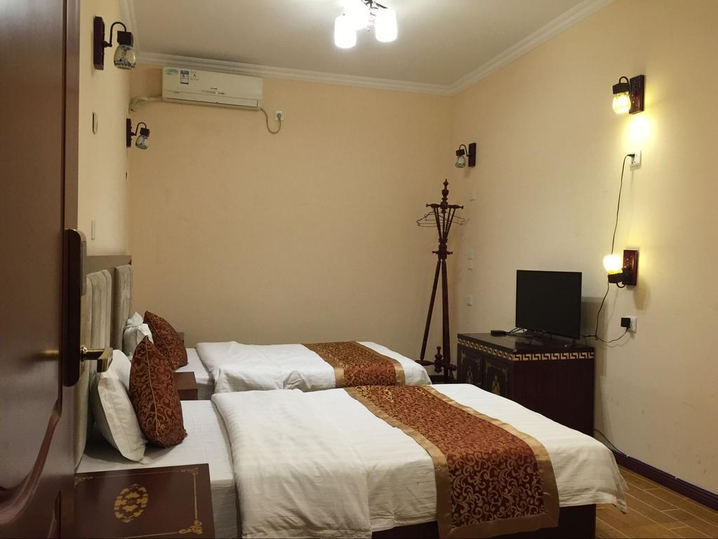 Holly'S Hostel Çengdu Dış mekan fotoğraf