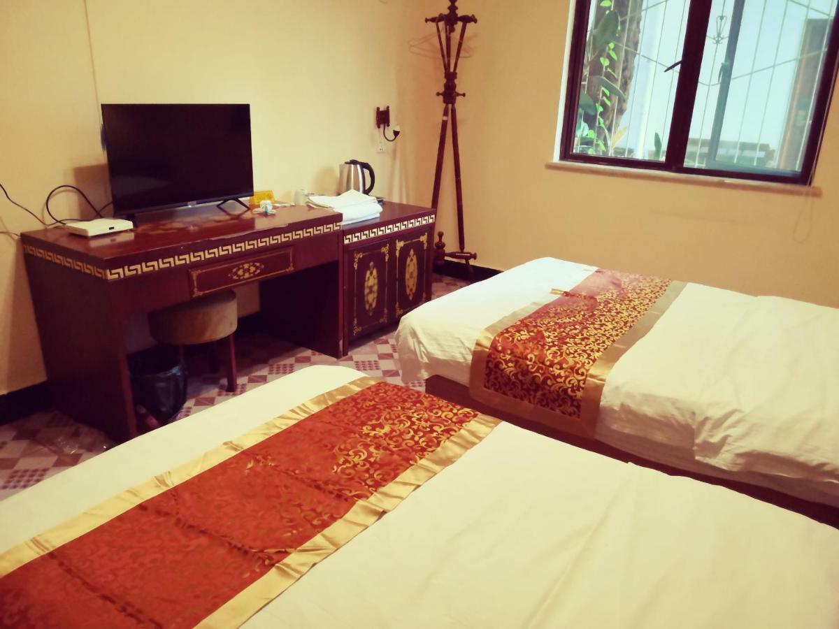 Holly'S Hostel Çengdu Dış mekan fotoğraf