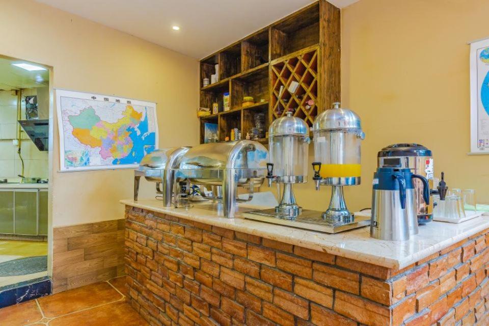 Holly'S Hostel Çengdu Dış mekan fotoğraf